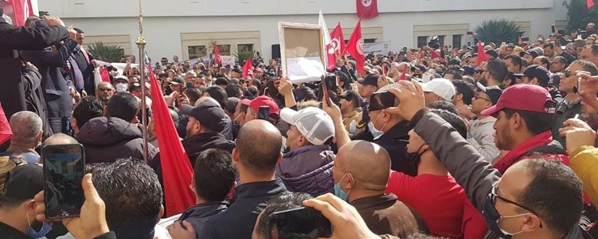 تونس : شلل تام في حركة النقل الجوي بسبب إضراب أعوان الخطوط التونسية  - سبوتنيك عربي, 1920, 22.02.2021