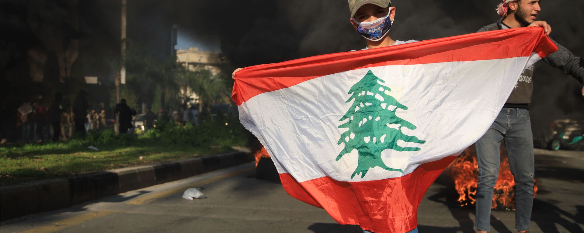 مظاهرات بيروت، لبنان 24 فبراير 2021 - سبوتنيك عربي, 1920, 10.05.2022