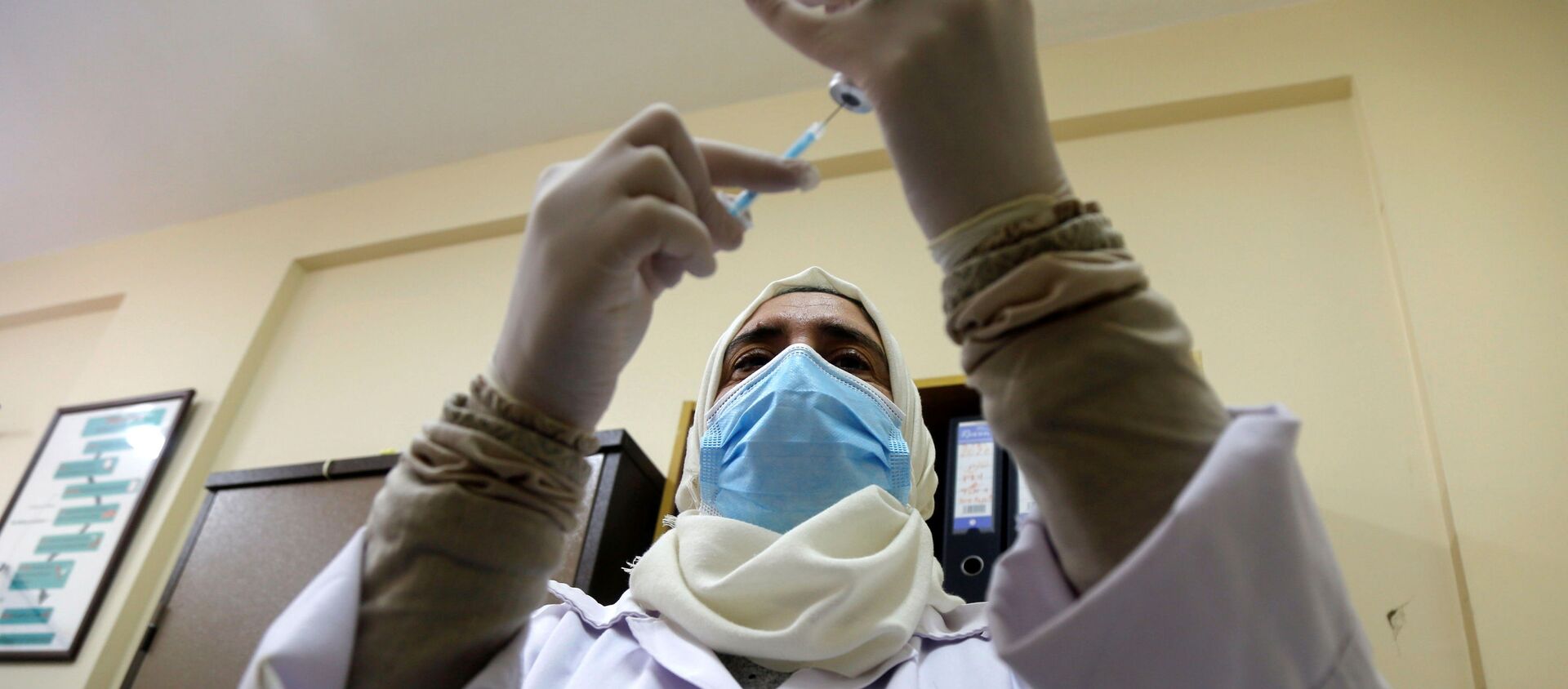 التطعيم باللقاح أسترازينيكا ضد فيروس كورونا في طوباس، الضفة الغربية، فلسطين، 25 مارس 2021 - سبوتنيك عربي, 1920, 31.03.2021