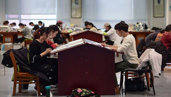 طلاب صينيون - سبوتنيك عربي