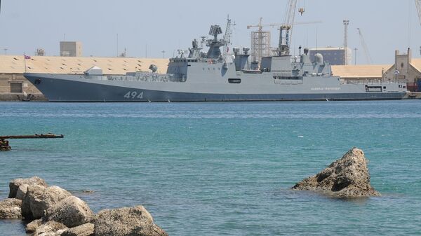 سفينة حربية روسية الأدميرال إيفان غريغوريفيتش تصل إلى ميناء بورتسودان، السودان 5 مارس 2021 - سبوتنيك عربي