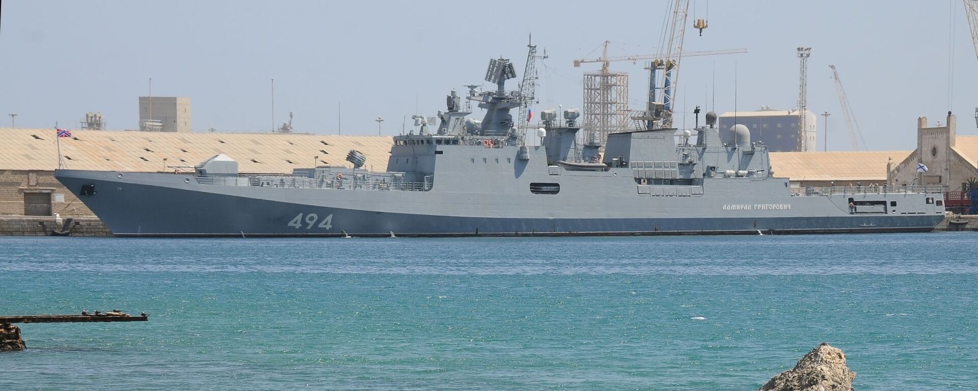 سفينة حربية روسية الأدميرال إيفان غريغوريفيتش تصل إلى ميناء بورتسودان، السودان 5 مارس 2021 - سبوتنيك عربي, 1920, 29.04.2021