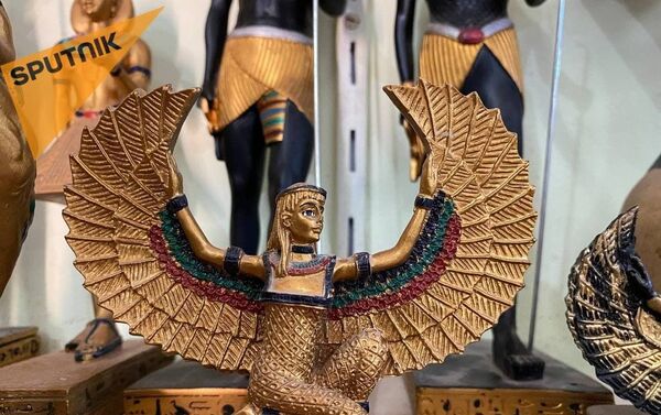 الألباستر المصري... من صناعة أواني قرابين الآلهة إلى تجسيد تماثيلها في مصر القديمة - سبوتنيك عربي