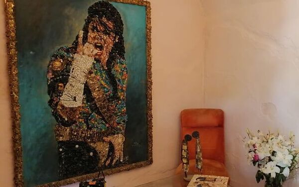 تونسية تحترف تحويل الخردة إلى قطع فنية قيمة - سبوتنيك عربي