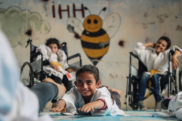 صورة من سلسلة سوريا: الرياضة والمرح بدلاً من الحرب والخوف، للمصور السوري أنس الخربوطلي، الفائزة في فئة الرياضة المحترفة في مسابقة جوائز سوني العالمية للتصوير الفوتوغرافي 2021 - سبوتنيك عربي
