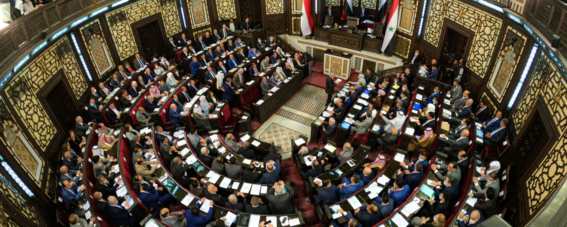 جلسة استثنائية عقدها مجلس الشعب السوري، إيذانا بإطلاق منافسات الانتخابات الرئاسية - سبوتنيك عربي, 1920, 20.04.2021