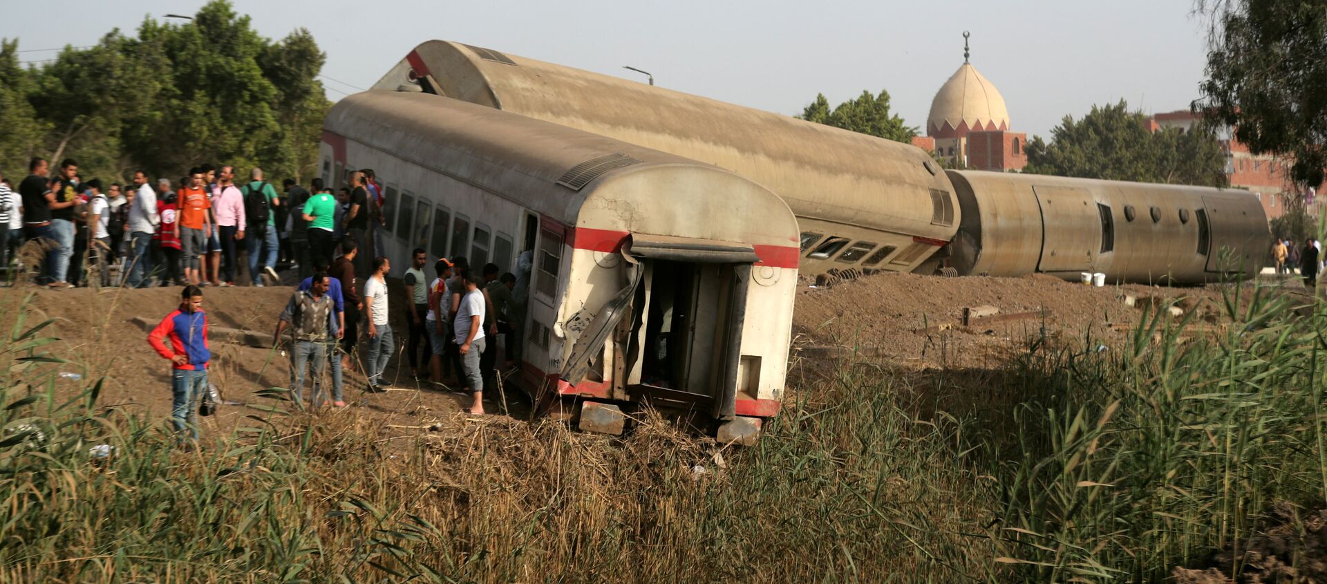 حادث قطار في محافظة القليوبية، مصر 18 أبريل 2021 - سبوتنيك عربي, 1920, 20.04.2021
