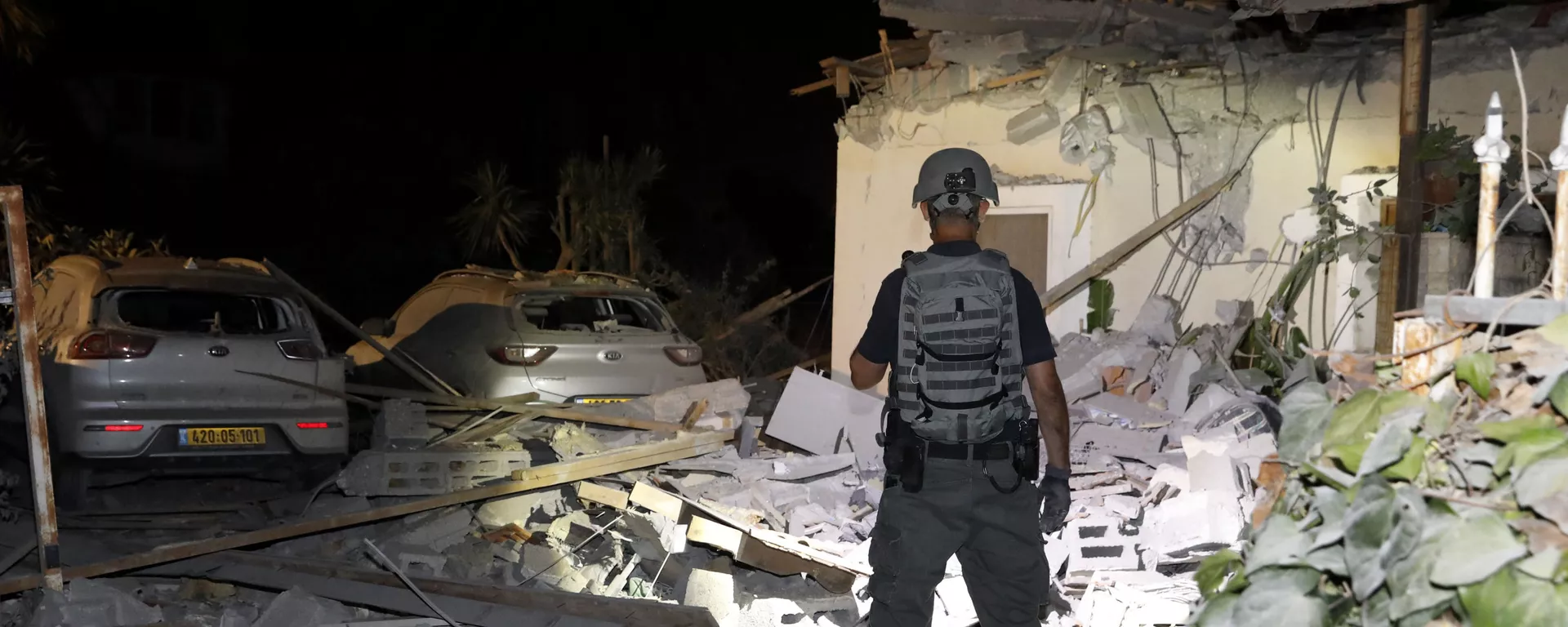 تداعيات قصف المقاومة الفلسطينية على مدينة تل أبيب، إسرائيل، 11-12 مايو 2021 - سبوتنيك عربي, 1920, 13.05.2023