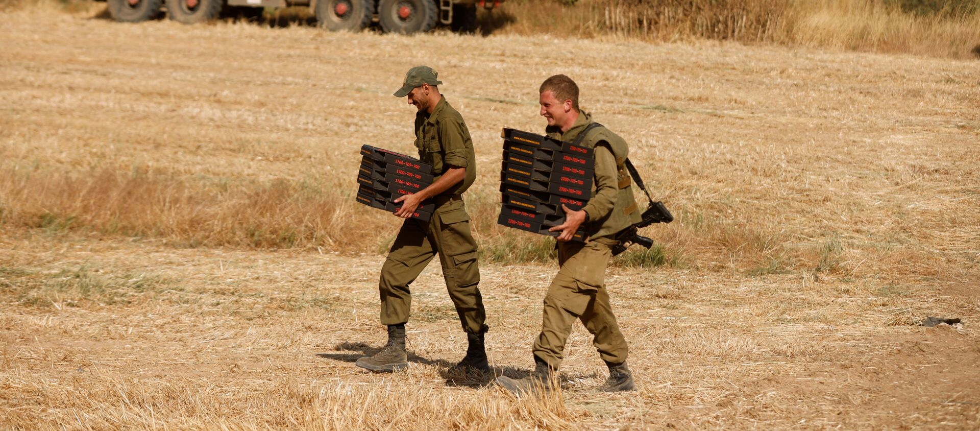 قوات الجيش الإسرائيلي ينتشر على الحدود مع قطاع غزة، فلسطين، إسرائيل 12 مايو 2021 - سبوتنيك عربي, 1920, 16.05.2021