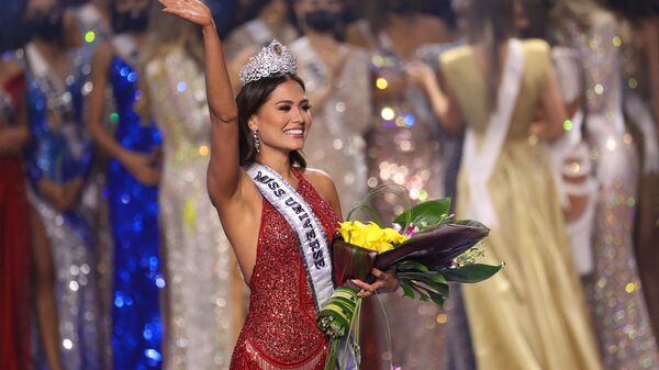  ممثلة المكسيك أندريا ميزا، تفوز بلقب ملكة جمال الكون 2021، 16 مايو 2021 - سبوتنيك عربي