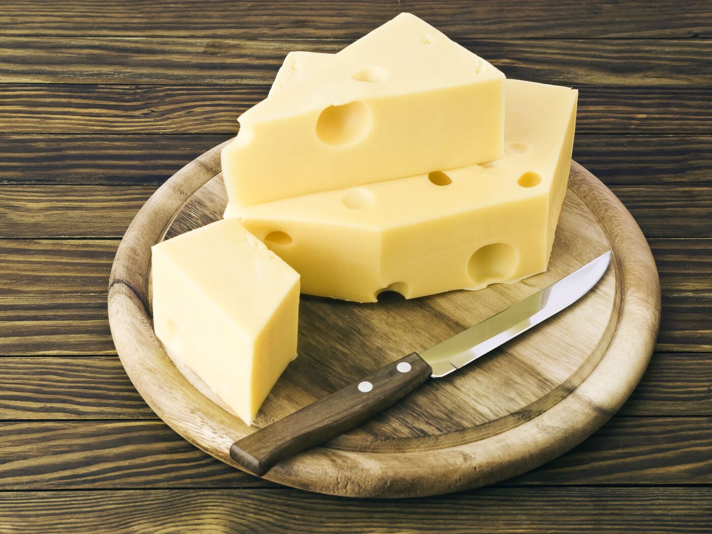 خبير يحذر من تناول الجبن بشكل يومي ويحدد الكمية المخصصة - 12.01.2022,  سبوتنيك عربي