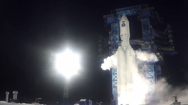 إطلاق صاروخ أنغارا 5 من قاعدة بليسيتسك الفضائية - سبوتنيك عربي
