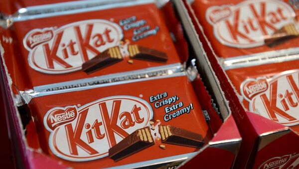 شوكولاتة كيت كات من إنتاج شركة نستله السويسرية - سبوتنيك عربي