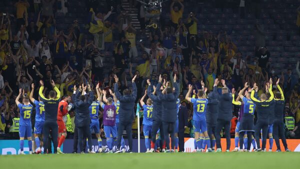 مباراة أوكرانيا والسويد في أمم أوروبا الثلاثاء 29 يونيو 2021 - سبوتنيك عربي