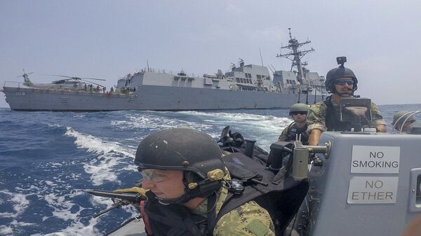 قوارب ريب القتالية يستخدمها جنود البحرية الأمريكية - سبوتنيك عربي