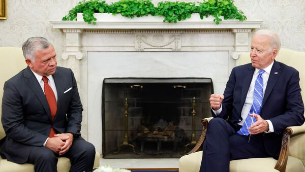 لقاء الرئيس الأمريكي جو بايدن وملك الأردن عبد الله الثاني في البيت الأبيض 19 يوليو 2021     - سبوتنيك عربي