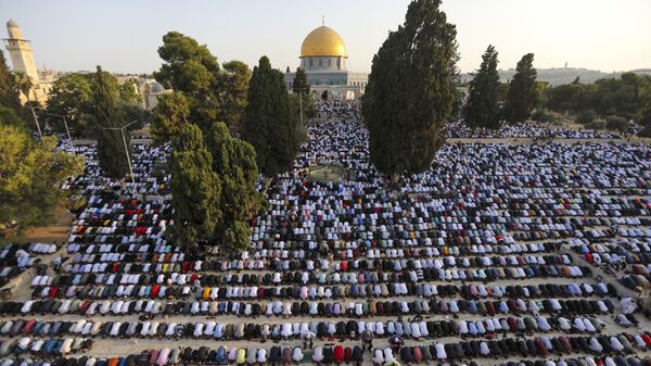 صلاة عيد الأضحى في ساحة مسجد الأقصى في القدس، فلسطين 20 يوليو 2021 - سبوتنيك عربي