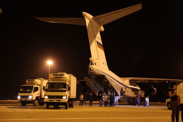 طائرة روسية تحط في مطار دمشق الدولي محملة بالمساعدات الطبية - سبوتنيك عربي