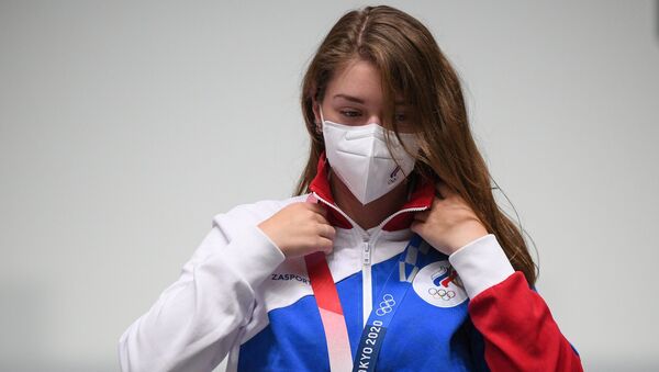 الروسية فيتالينا باتساراشكينا تهدي روسيا أول ميلادية ذهبية في أولمبياد طوكيو - سبوتنيك عربي
