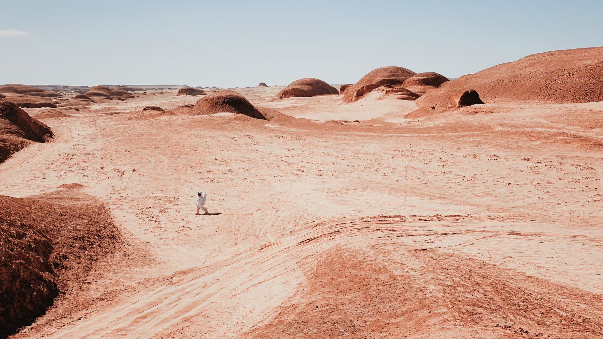 صورة نزهة على المريخ، للمصور الصيني دان ليو، الحائز على المركز الأول في ترشيحات مصور العام من  مسابقة التصوير الدولية IPPAWARDS 2021 - سبوتنيك عربي, 1920, 18.08.2021