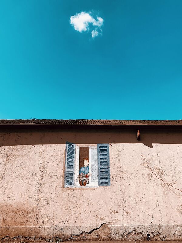 صورة العزلة، للمصورة الإيطالية كارلوتا كونسوني، الحائزة على المركز الثاني في ترشيحات آخرون من  مسابقة التصوير الدولية IPPAWARDS 2021 - سبوتنيك عربي