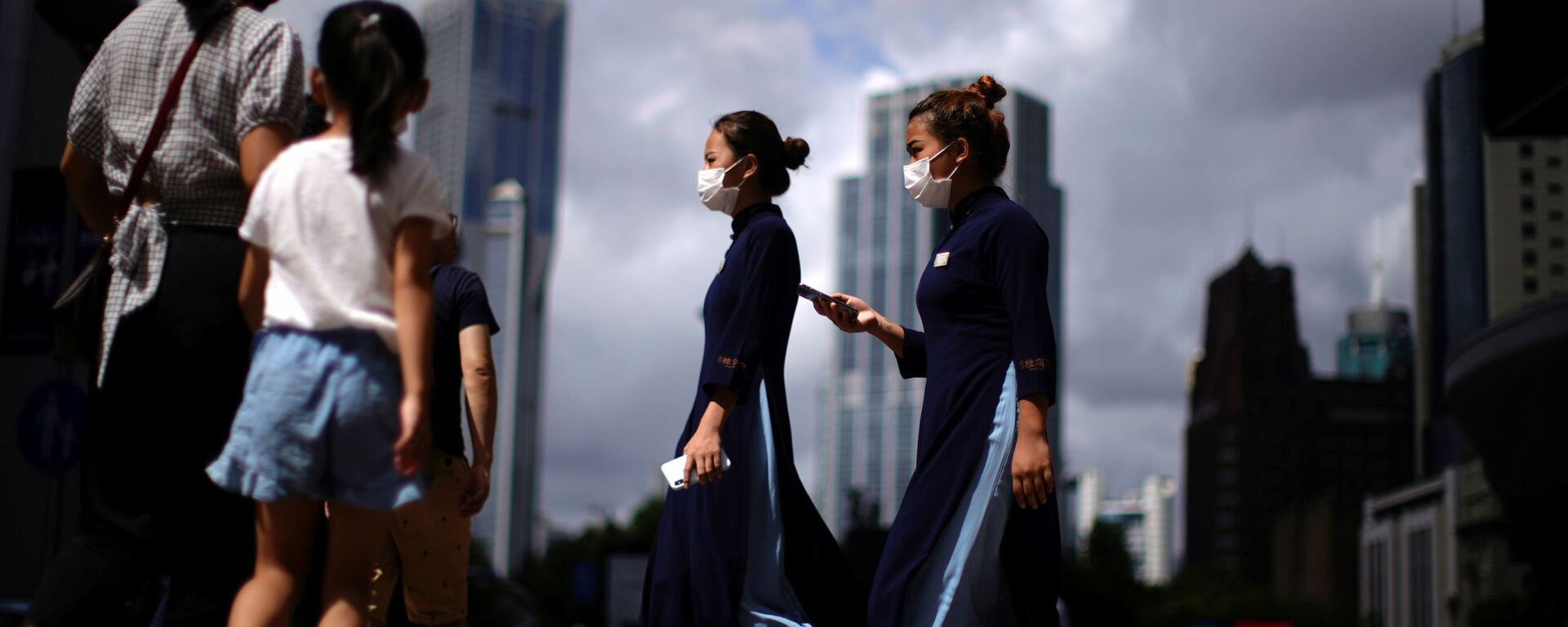ظهور حالات الإصابة بـ كوفيد-19 في الصين، وفرض ارتداء الكمامات واختبارات كورونا على المواطنين من جديد، 5 أغسطس 2021 - سبوتنيك عربي, 1920, 12.09.2021