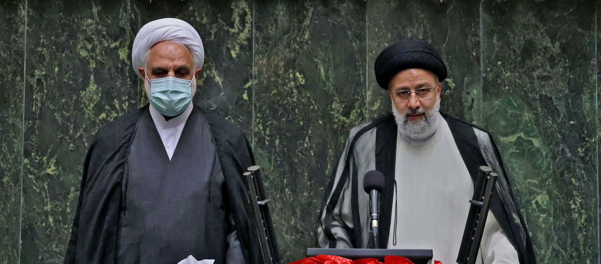 مراسم أداء اليمين الدستورية للرئيس الإيراني الجديد إبراهيم رئيسي، طهران، إيران 5 أغسطس 2021 - سبوتنيك عربي, 1920, 11.08.2021