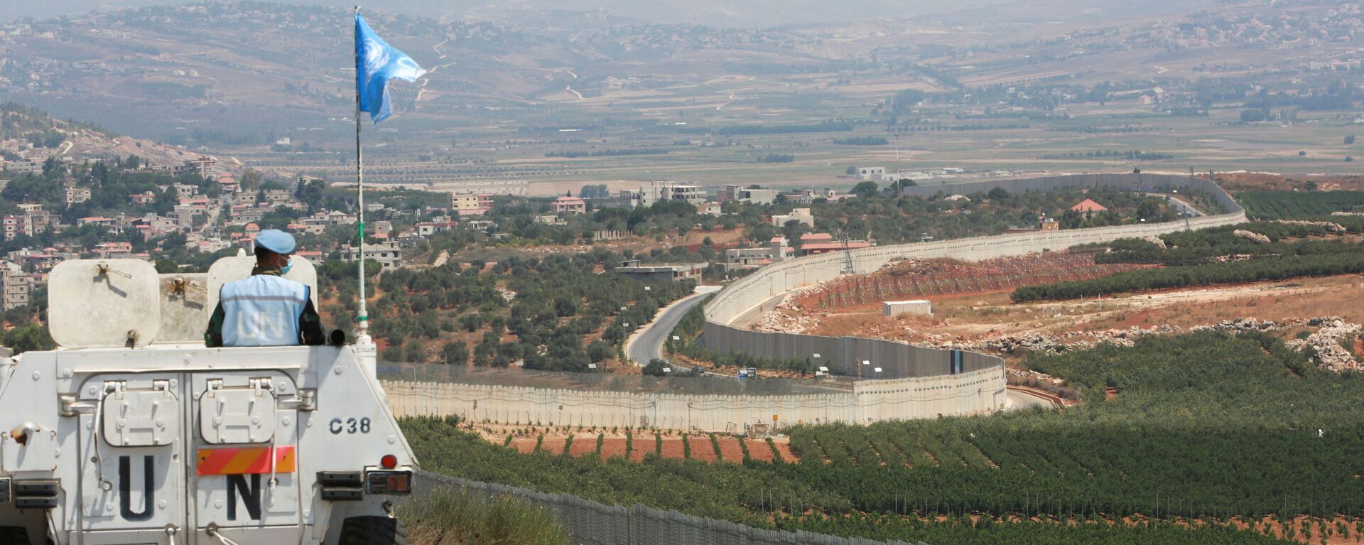 قوات حفظ السلام التابعة للأمم المتحدة، على الحدود اللبنانية مع إسرائيل، العديسة‎  جنوب لبنان 6 أغسطس 2021 - سبوتنيك عربي, 1920, 21.09.2021