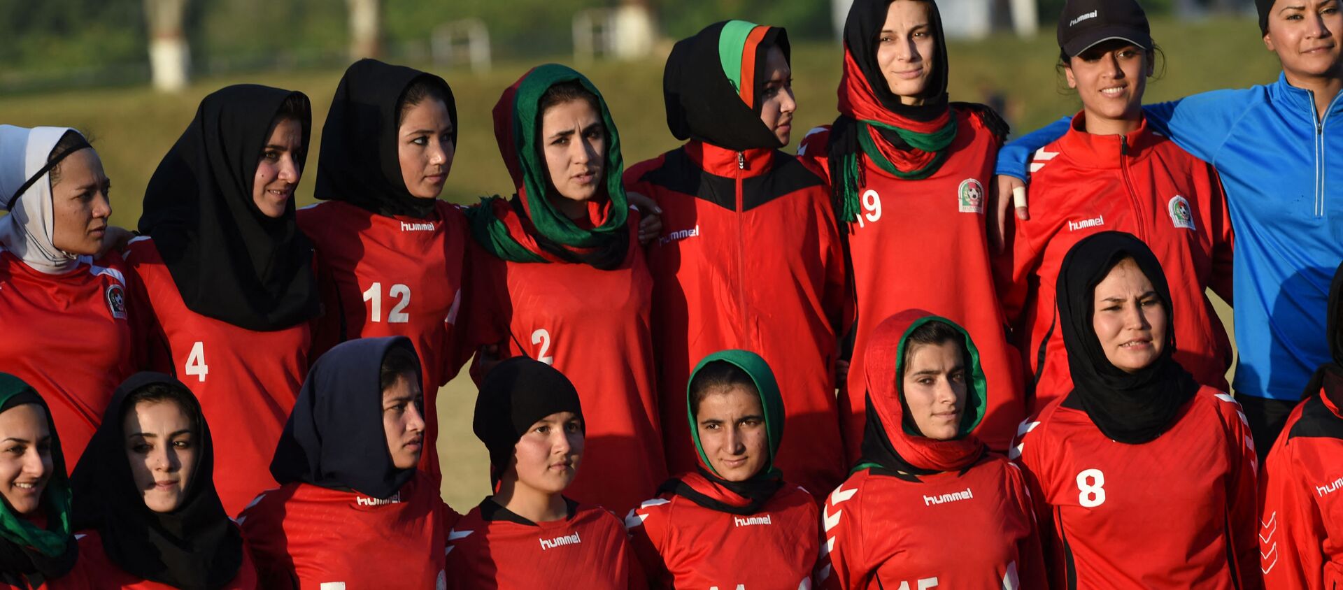 لاعبات كرة قدم أفغانيات - سبوتنيك عربي, 1920, 22.08.2021