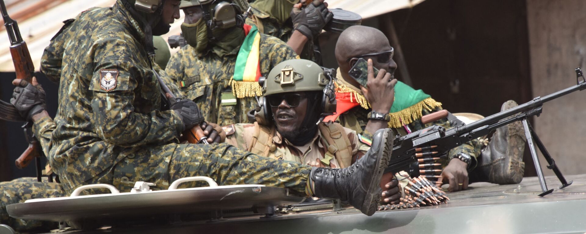 الانقلاب العسكري في العاصمة كوناكري، غينيا 5 سبتمبر 2021 - سبوتنيك عربي, 1920, 05.02.2022