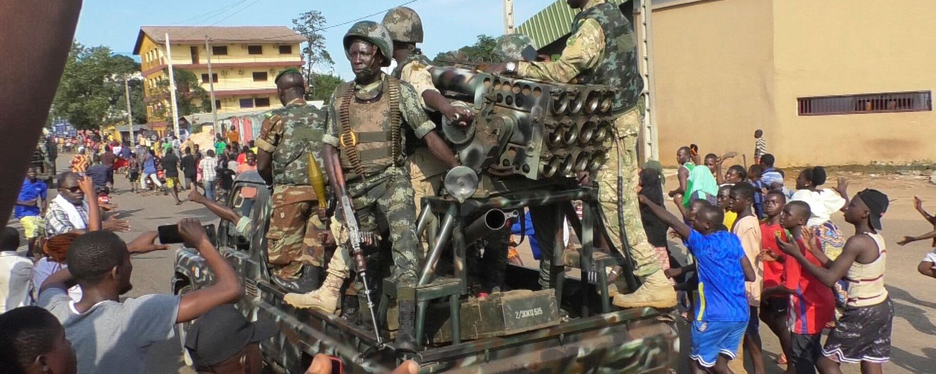 الانقلاب العسكري في العاصمة كوناكري، غينيا 5 سبتمبر 2021 - سبوتنيك عربي, 1920, 08.09.2021
