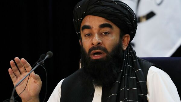 ممثل حركة طالبان (المحظورة في روسيا) ذبيح الله مجاهد في كابول، أفغانستان 6 سبتمبر 2021 - سبوتنيك عربي