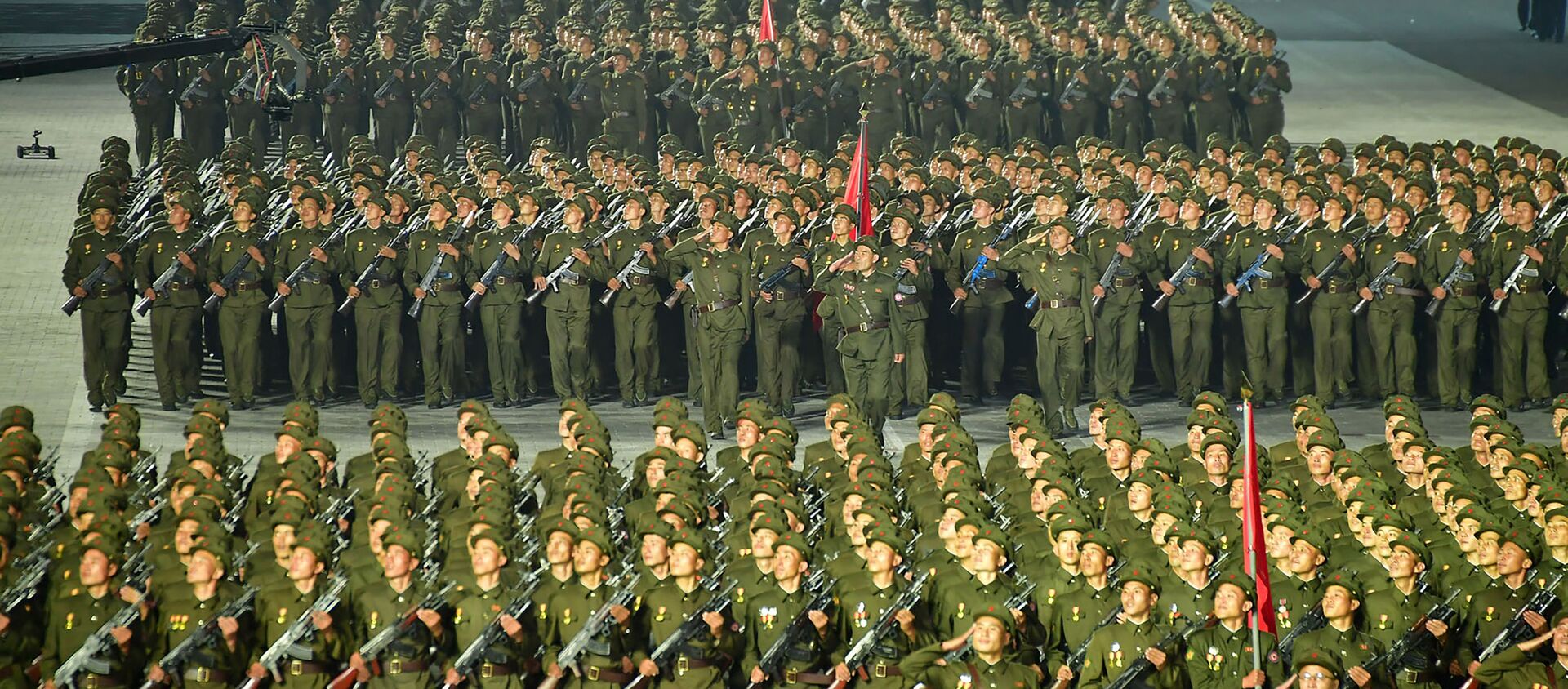 الجيش الكوري الشمالي يشارك في عرض عسكري بمناسبة ذكرى تأسيس كوريا الشمالية - سبوتنيك عربي, 1920, 13.09.2021