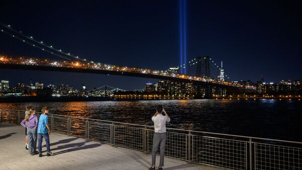 إحياء الذكرى الـ20 لأاحداث 11/9 في مانهاتن، نيويورك، الولايات المتحدة 10 سبتمبر 2021 - سبوتنيك عربي