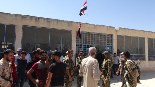 الجيش السوري يبدأ بالانتشار في منطقة (تل شهاب) الحدودية مع الأردن - سبوتنيك عربي