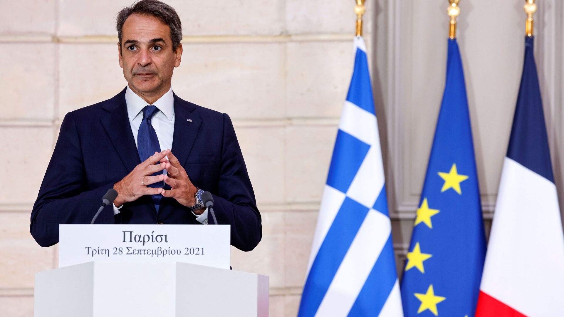 رئيس الحكومة اليونانية كيرياكوس ميتسوتاكيس خلال مؤتمر صحفي مشترك في باريس، فرنسا 28 سبتمبر 2021 - سبوتنيك عربي, 1920, 19.10.2021