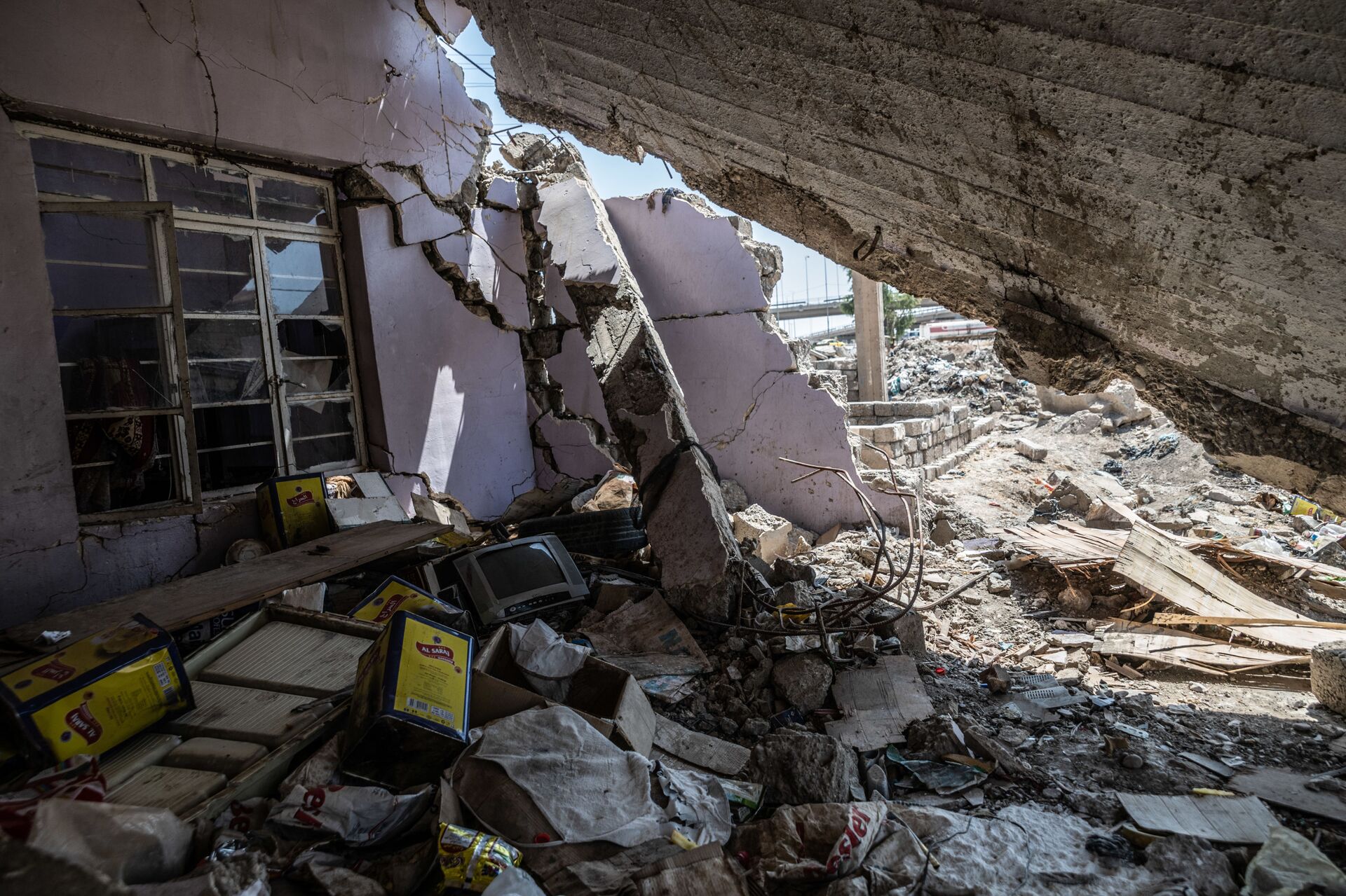  ترميم المنازل من دمار الحرب التي تسببها داعش في الموصل العراق - سبوتنيك عربي, 1920, 23.11.2021