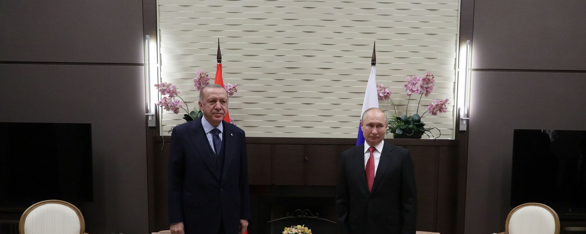 الرئيس الروسي فلاديمير بوتين يلتقي مع الرئيس التركي رجب طيب أردوغان في سوشتي، روسيا 29 سبتمبر 2021 - سبوتنيك عربي, 1920, 27.10.2022