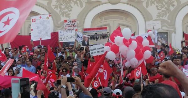 مظاهرة مؤيدة للرئيس التونسي - سبوتنيك عربي