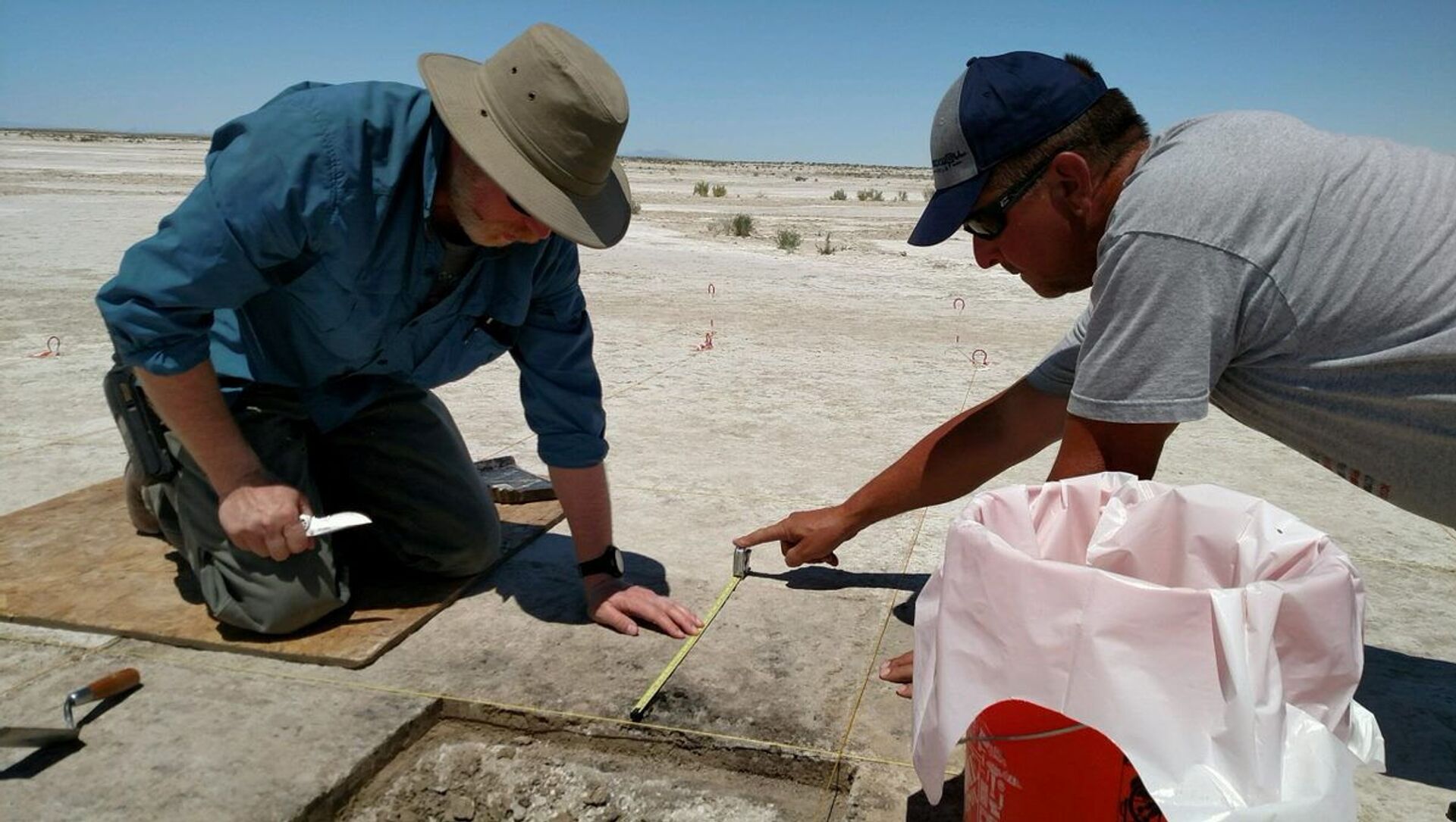 اكتشاف في صحراء يوتا الأمريكية يدل على استخدام البشر للتبغ قبل 12300 عام - سبوتنيك عربي, 1920, 11.10.2021