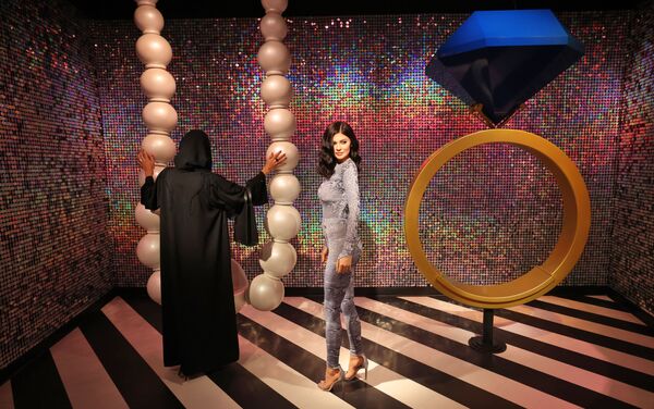 تمثال شمعي لعارضة أزياء الأمريكية الشهيرة كايلي جينر في متحف مدام توسو دبي، الإمارات العربية المتحدة، 13 أكتوبر 2021 - سبوتنيك عربي