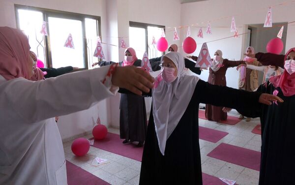 فعاليات التوعية بسرطان الثدي في مدينة غزة،  قطاع غزة، فلطسين 21 أكتوبر 2021 - سبوتنيك عربي