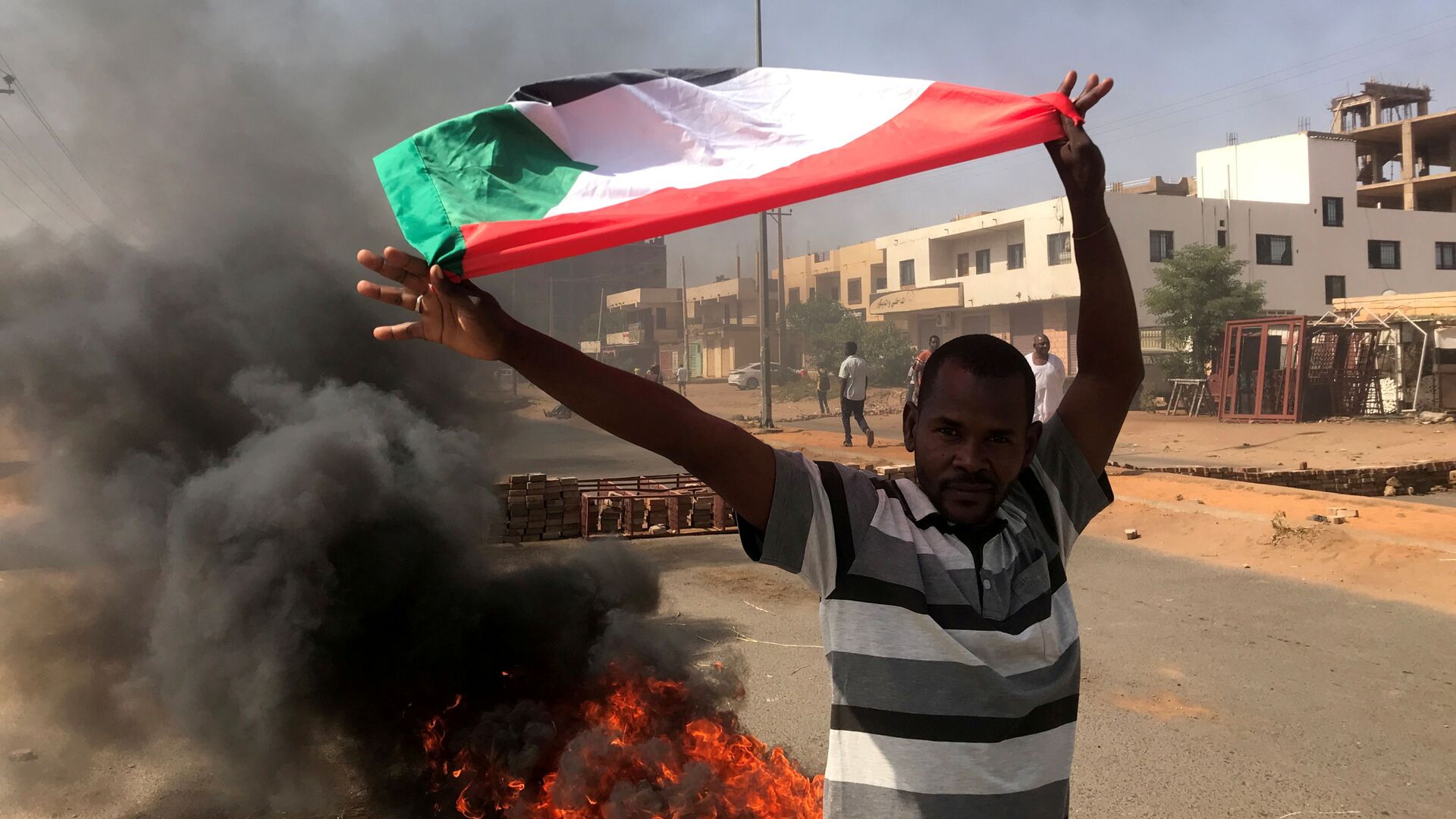 مظاهرات في شوارع مدينة الخرطوم، السودان 25 أكتوبر 2021 - سبوتنيك عربي, 1920, 15.01.2022