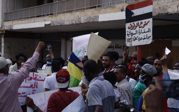 ناشطون سودانيون من بيروت - سبوتنيك عربي