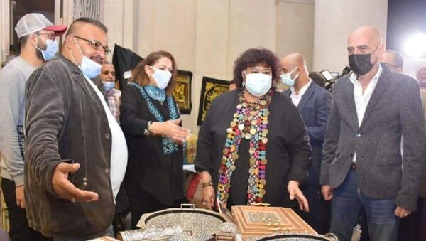 وزيرة الثقافة المصرية تفتتح الدورة 14 من مهرجان الحرف التقليدية والتراثية     - سبوتنيك عربي