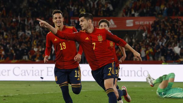 موراتا يقود إسبانيا للفوز على السويد والتأهل لكأس العالم - سبوتنيك عربي