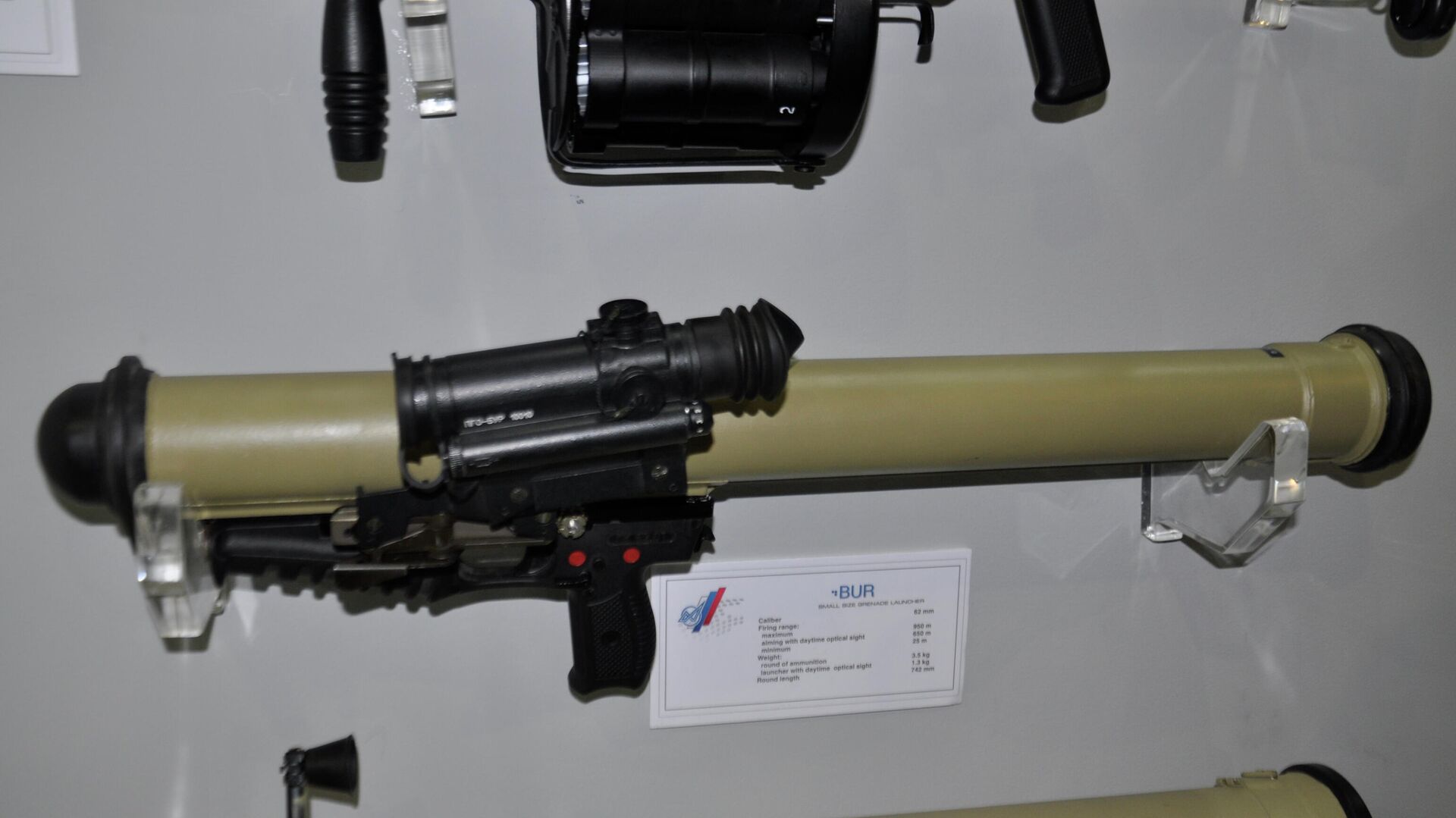 أسلحة روسية تضم قواذف لهب وقاذفات قنابل في معرض إيديكس 2021 في مصر - سبوتنيك عربي, 1920, 05.12.2021