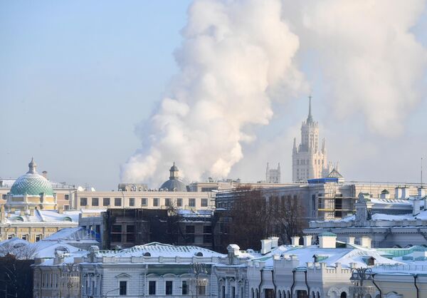 يوم شتاء بارد، وصلت درجة الحرارة في موسكو إلى 20 تحت الصفر، روسيا 22 ديسمبر 2021 - سبوتنيك عربي