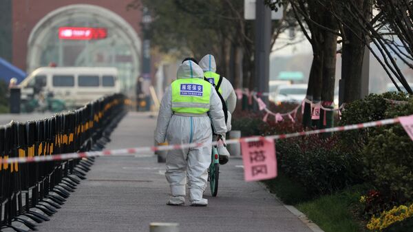 إغلاق مدينة شيان في الصين بعد تفشي فيروس كورونا، ديسمبر 2021 - سبوتنيك عربي