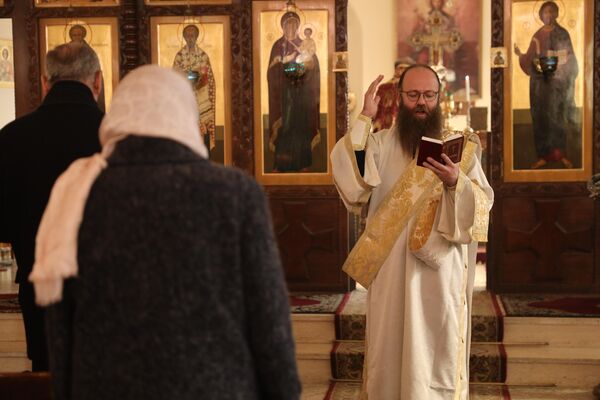 الكنيسة الروسية بدمشق تحتفل بالميلاد المجيد - سبوتنيك عربي